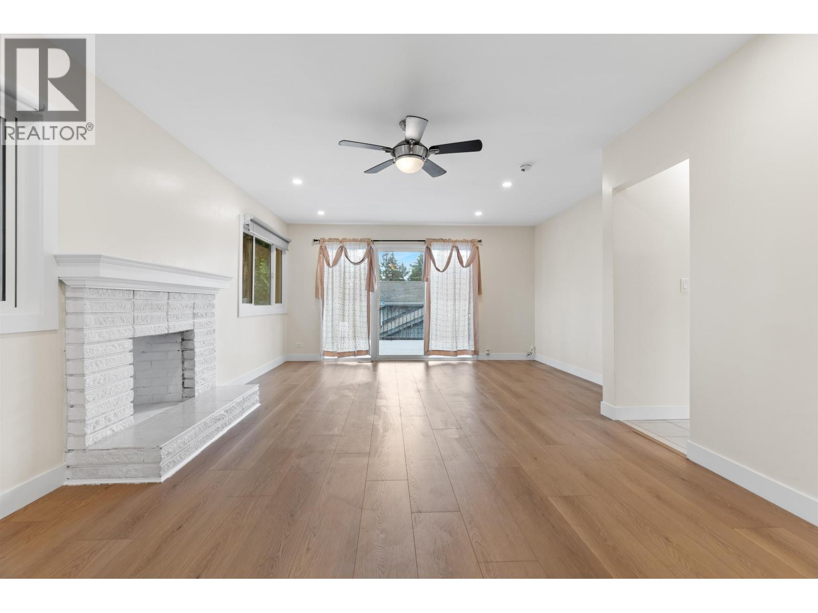 3755 COAST MERIDIAN ROAD, Port Coquitlam