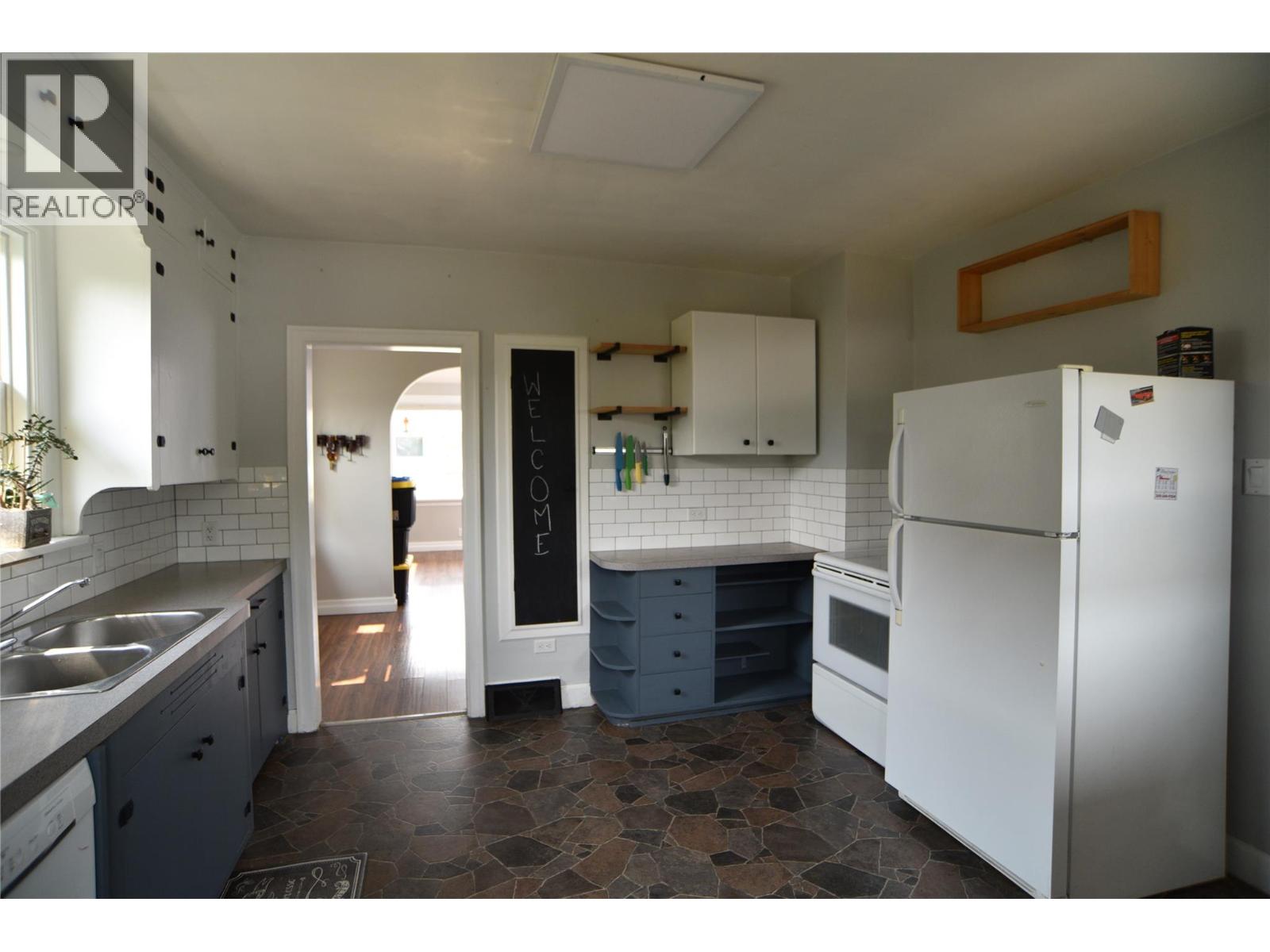 1531 Fourth Avenue - 15