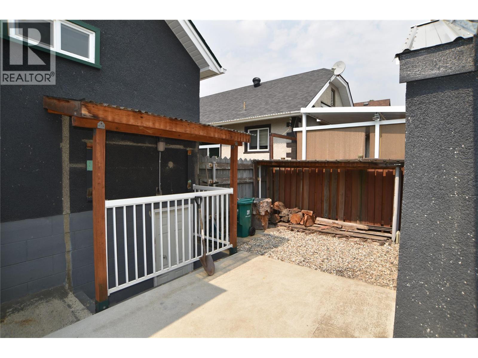 1531 Fourth Avenue - 6