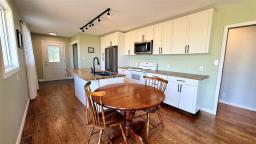 115 Teal Street, Oak Lake Beach, MB R0M1P0 Photo 16