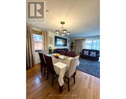 258 La Rose Avenue, Toronto, ON M9P1B7 Photo 11