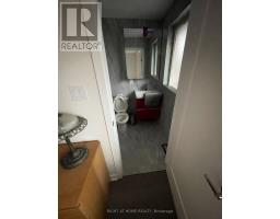 258 La Rose Avenue, Toronto, ON M9P1B7 Photo 18