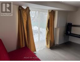 258 La Rose Avenue, Toronto, ON M9P1B7 Photo 28