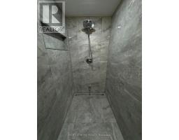 258 La Rose Avenue, Toronto, ON M9P1B7 Photo 33