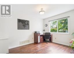 Bedroom 3 - 309 Amberly Boulevard, Hamilton, ON L9G4B6 Photo 16