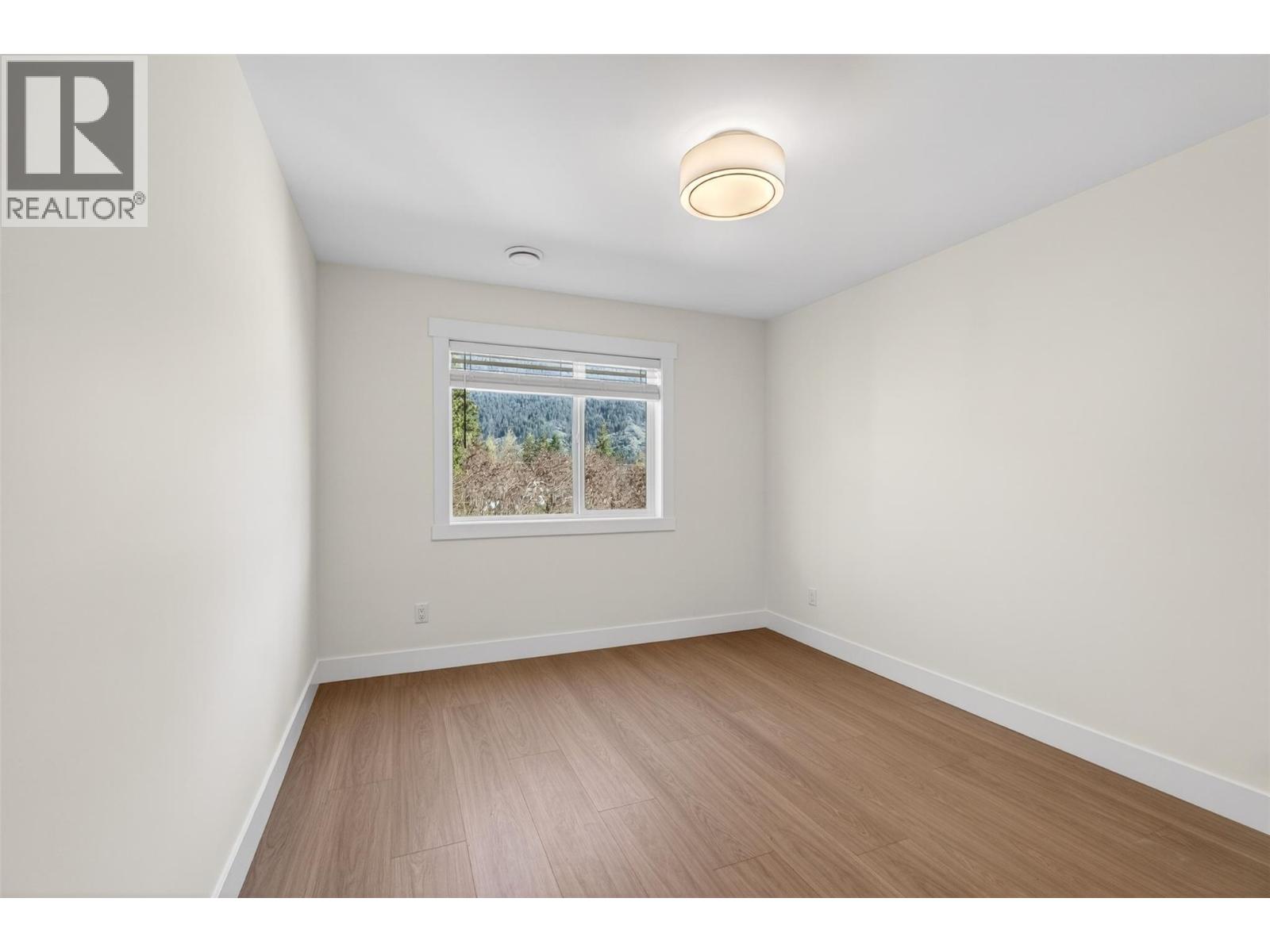 222 Temple Street Unit# 5, Sicamous