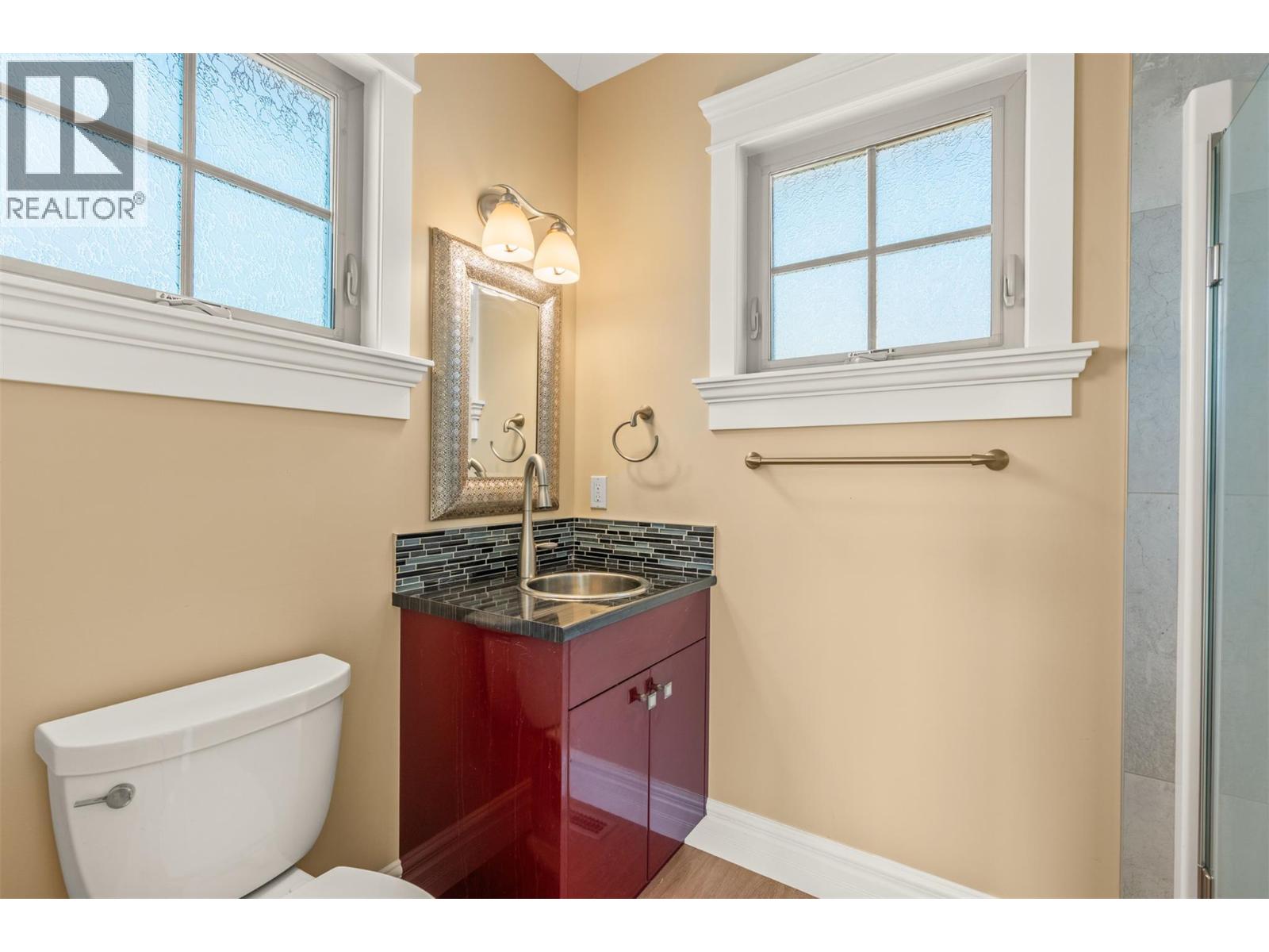 108 Vineyard Way - 43