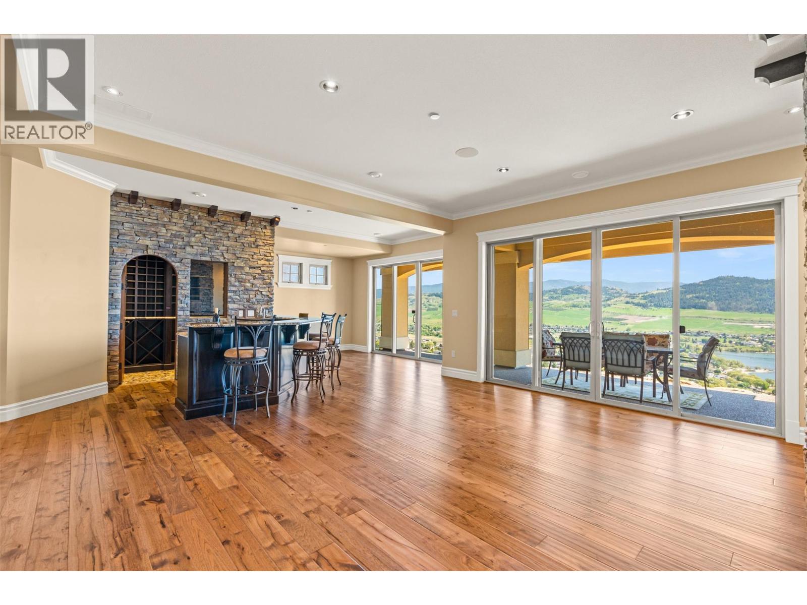 108 Vineyard Way - 47