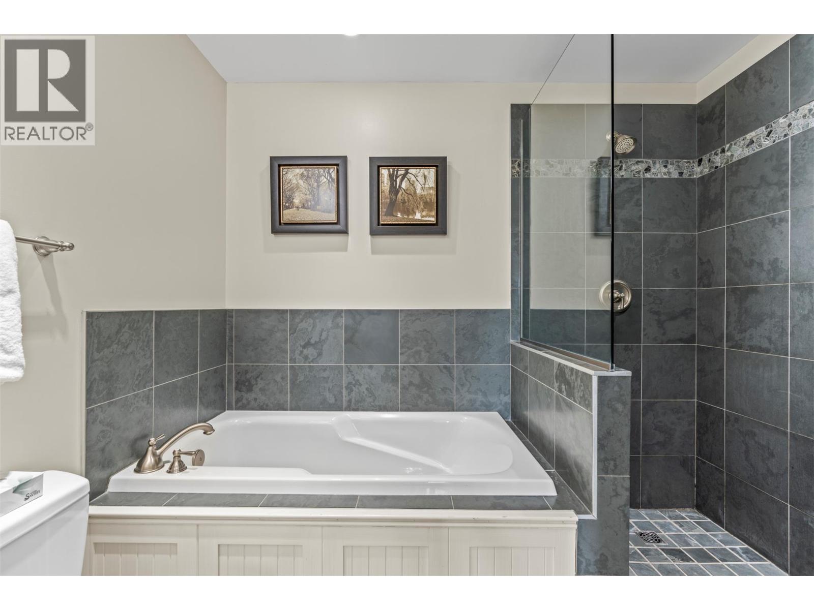 #158 9845 Eastside Road - 33
