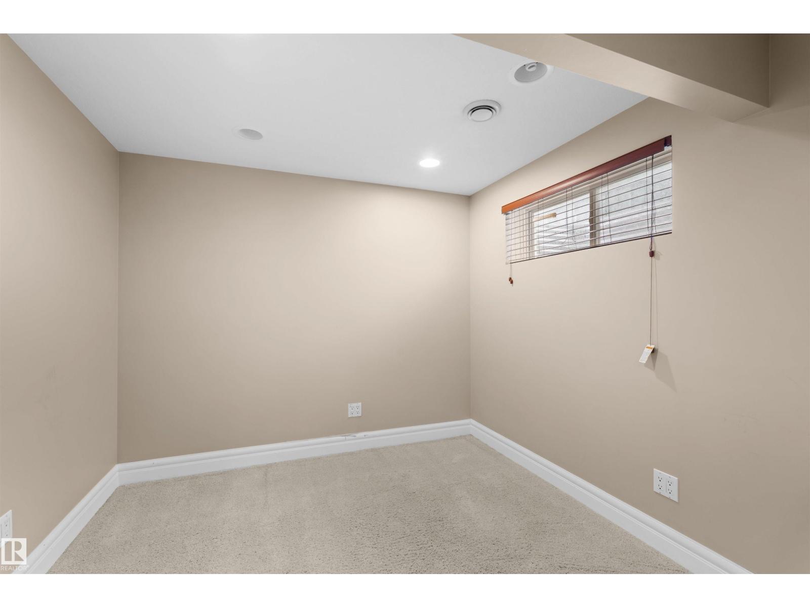 1338 RUTHERFORD RD SW - 33
