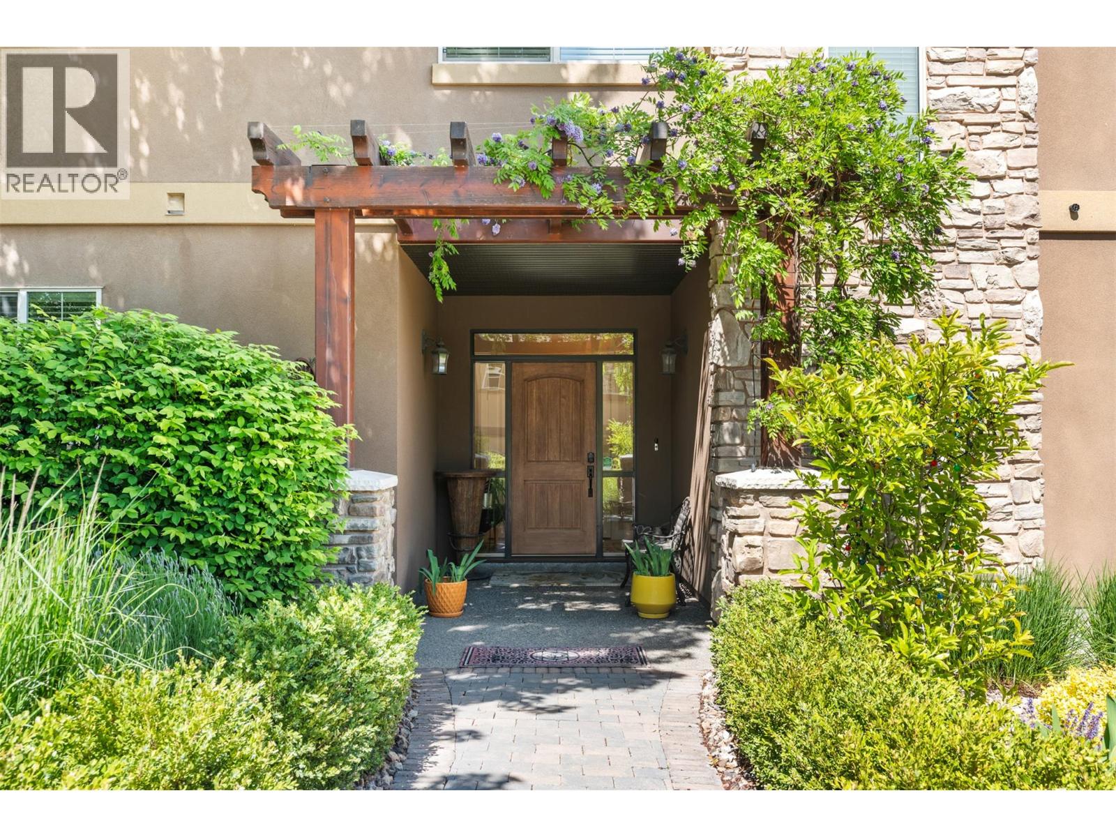 325 Cordon Place, Vernon