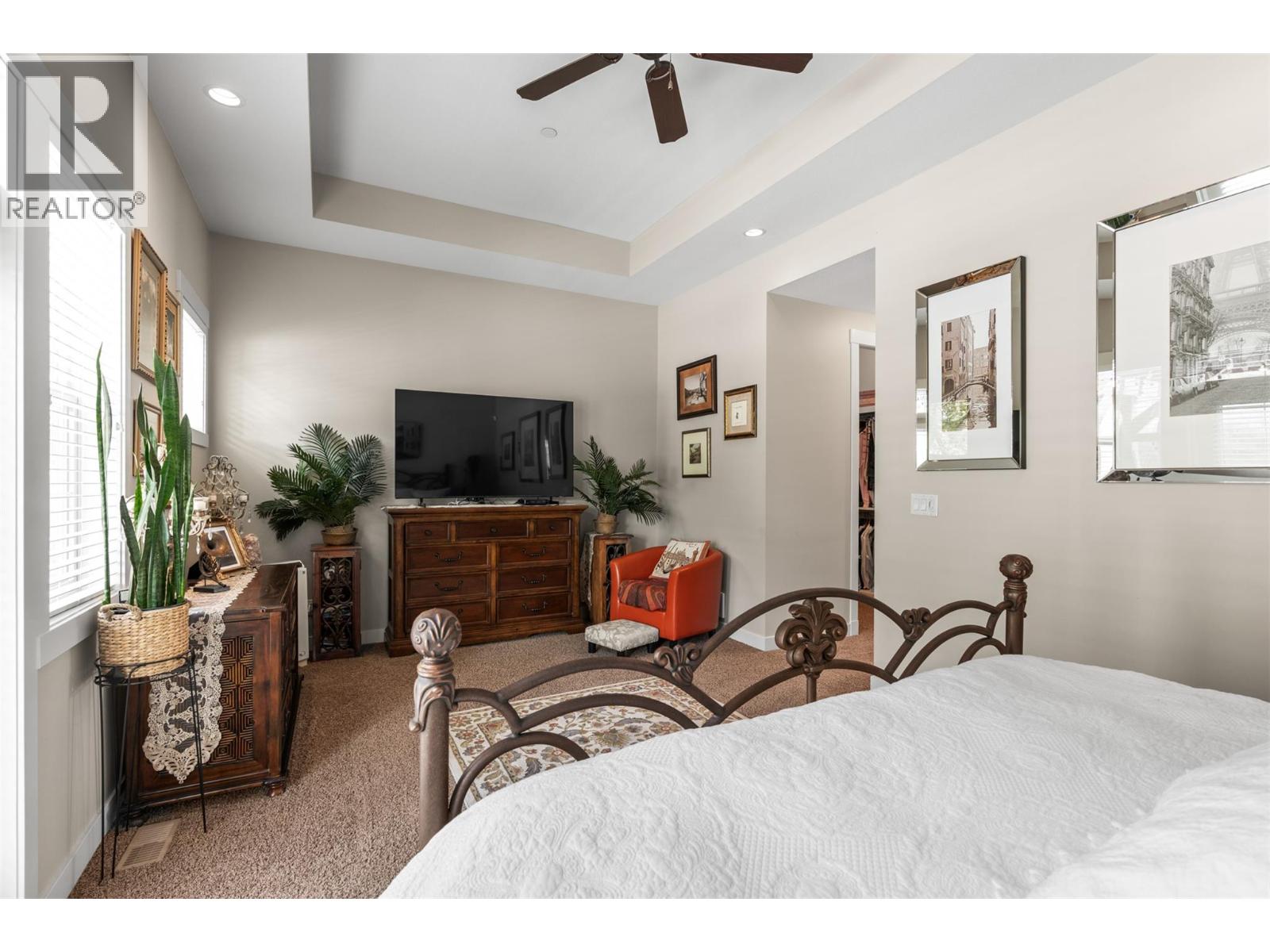 325 Cordon Place - 47