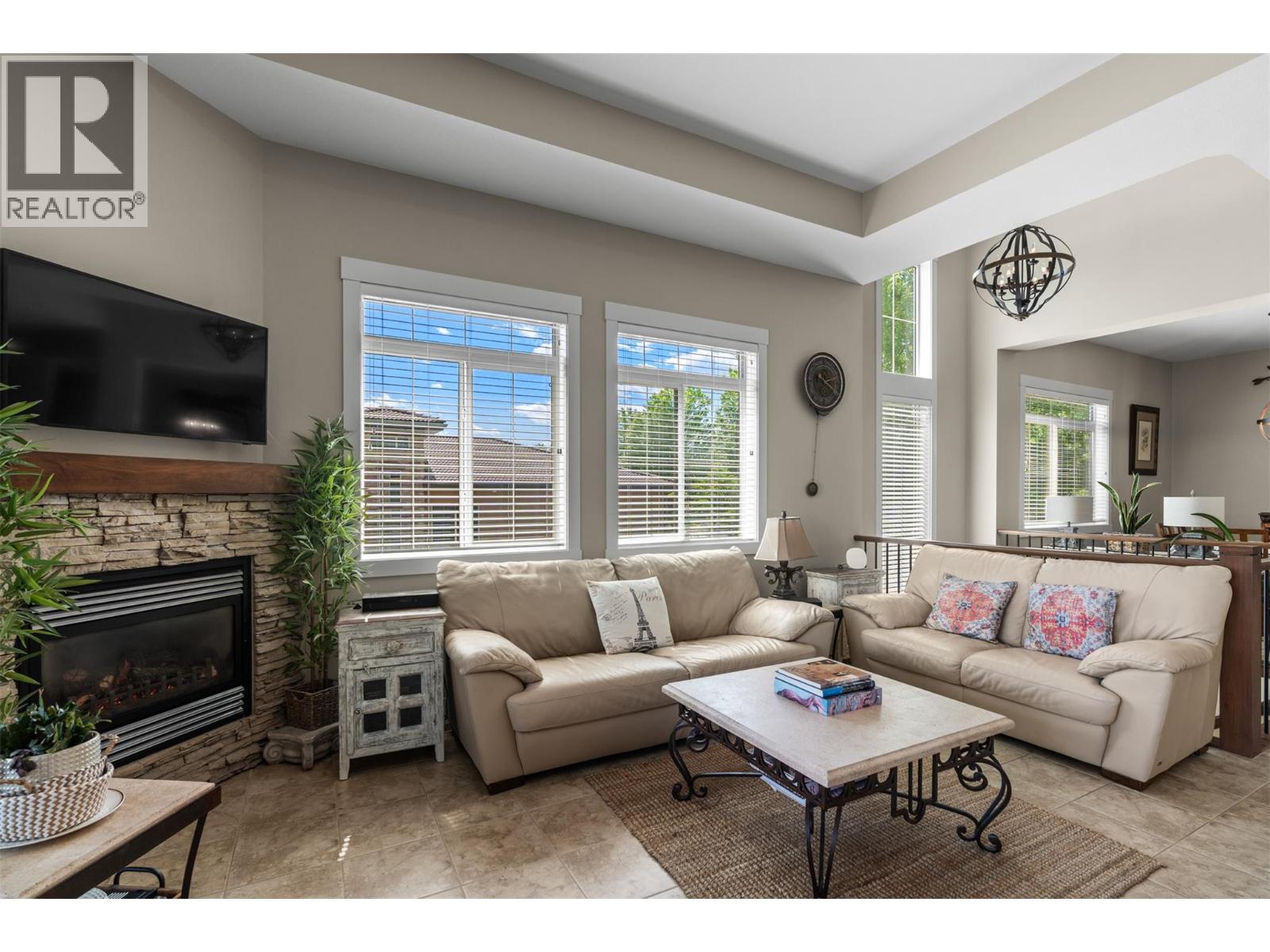 325 Cordon Place, Vernon