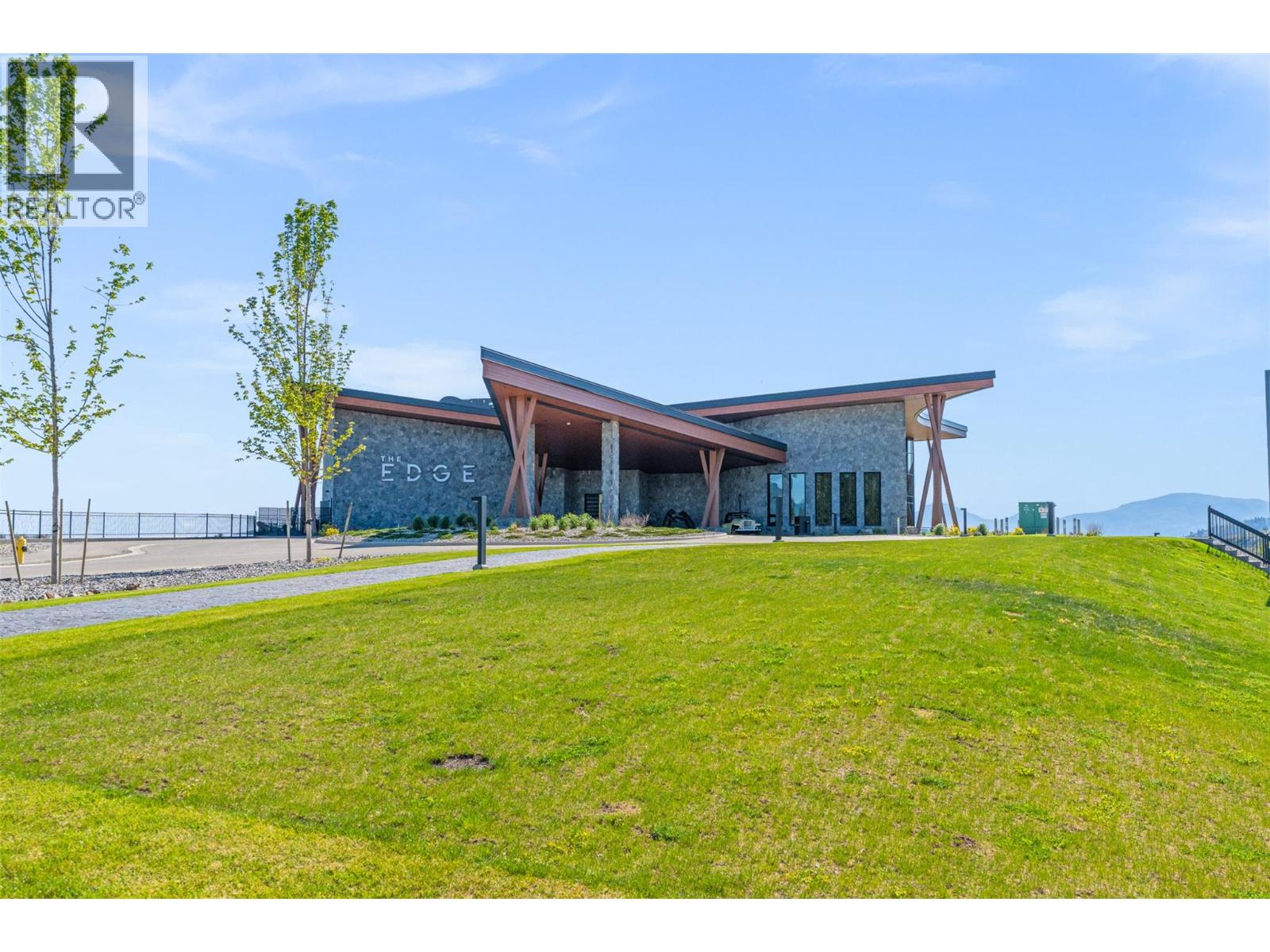 325 Cordon Place, Vernon