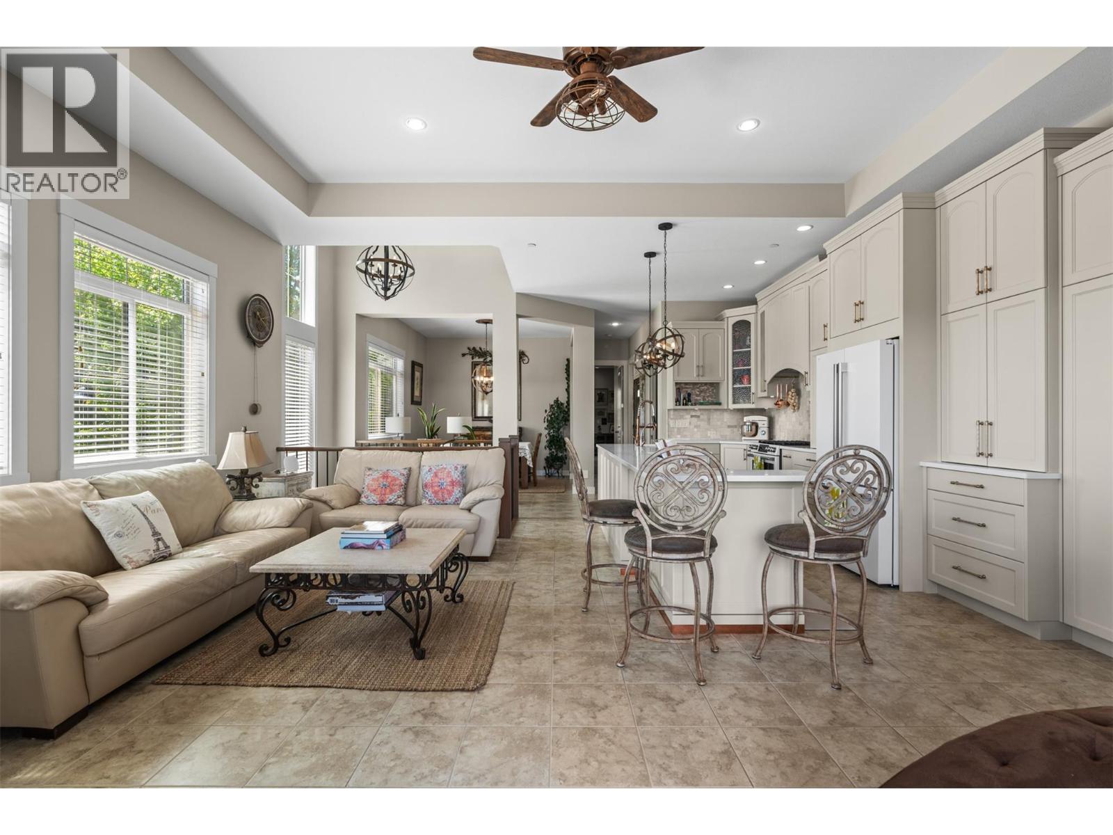 325 Cordon Place, Vernon