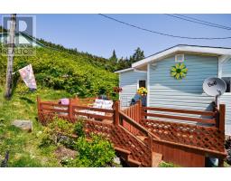4 Evelys Hill thumbnail 3
