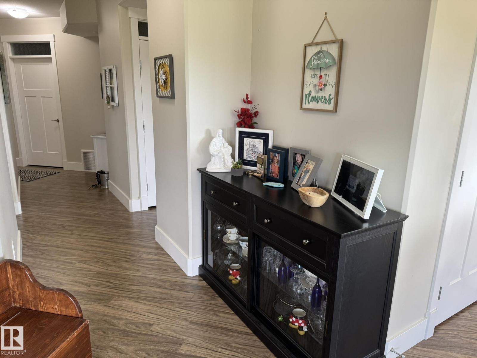 #201 5201 Brougham Drive - 15