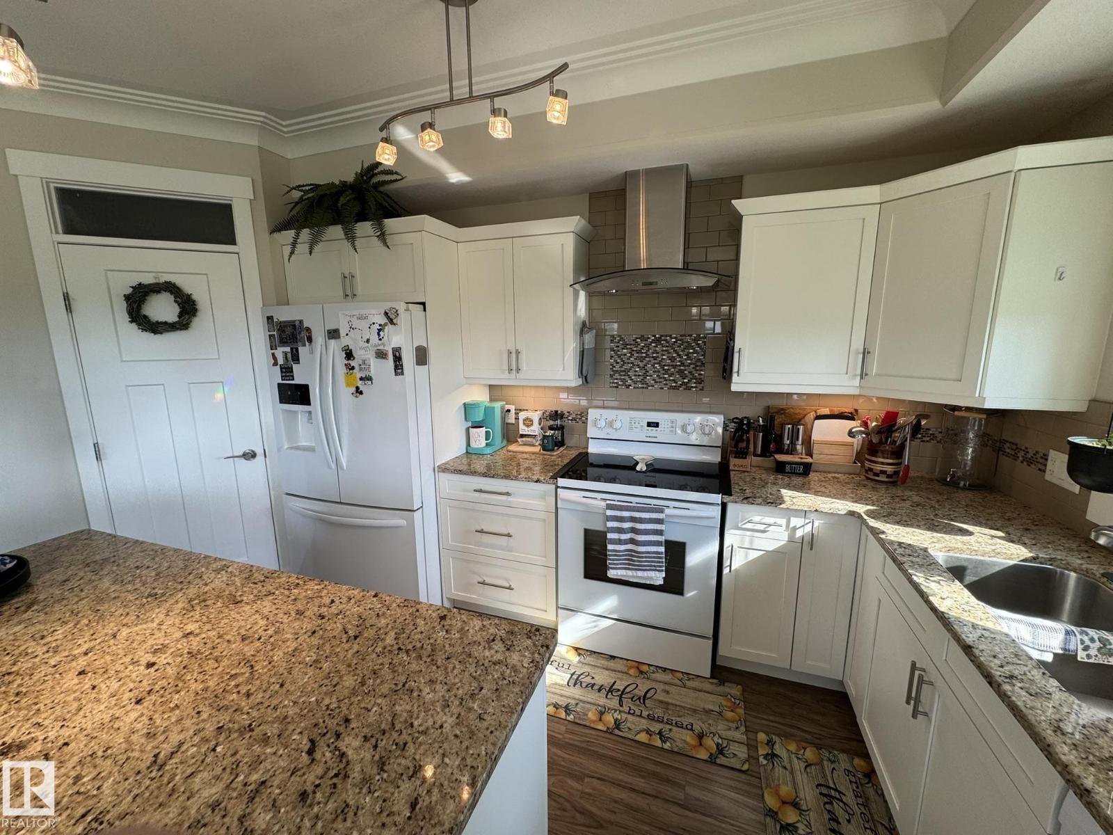 #201 5201 Brougham Drive - 20