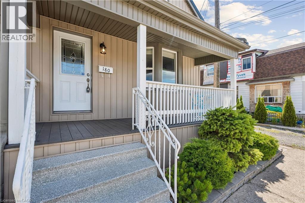 180 CAMPBELL Avenue - 5