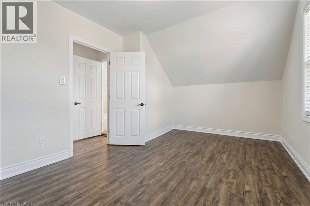 180 CAMPBELL Avenue - 29