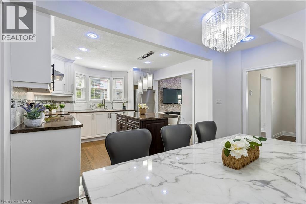 180 CAMPBELL Avenue - 20