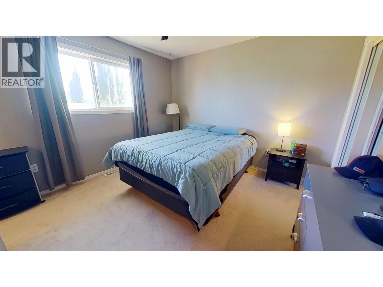 8931 115 AVENUE - 15