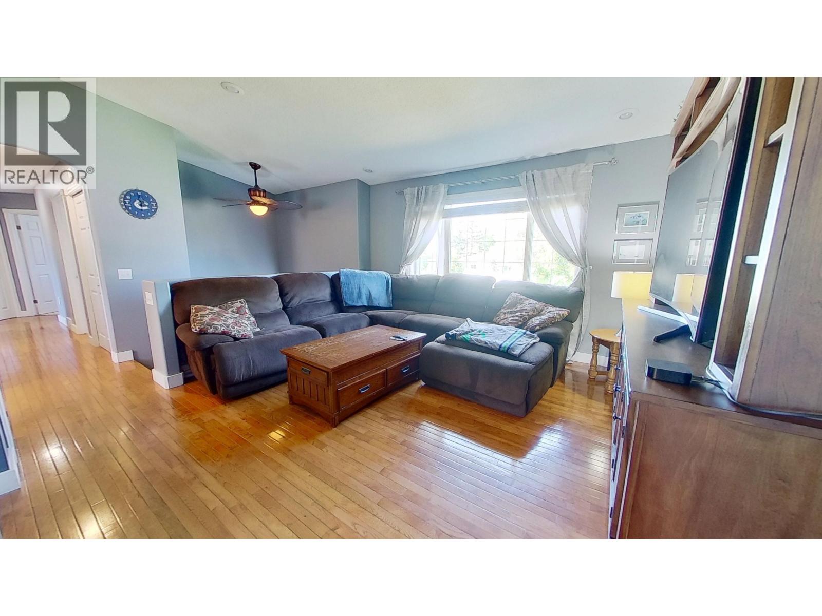 8931 115 AVENUE - 8