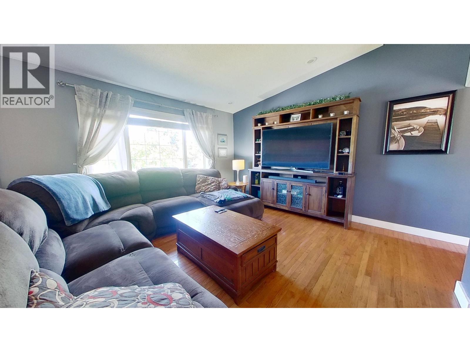 8931 115 AVENUE - 9