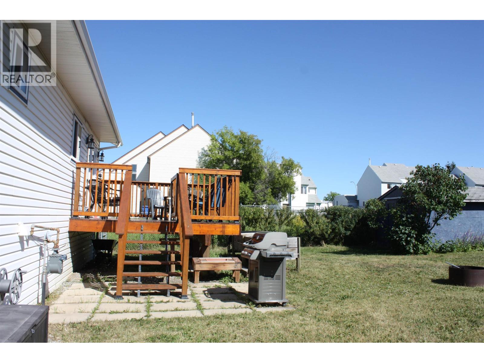 8931 115 AVENUE - 30