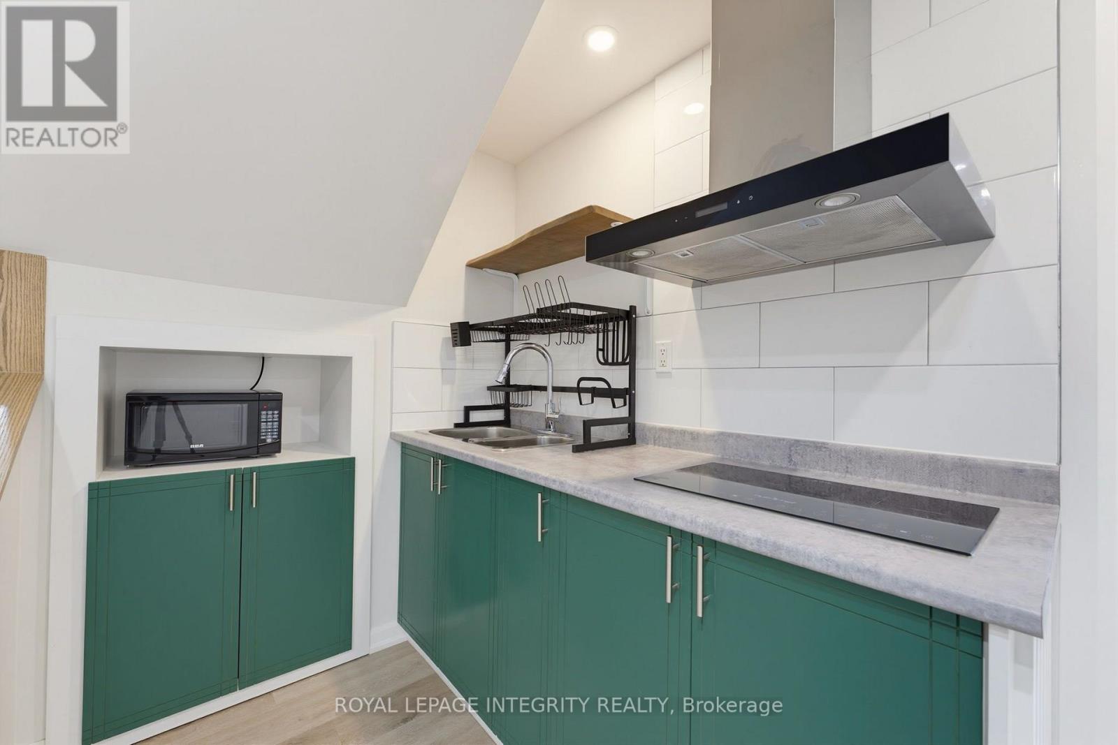 127 CHAKRA STREET - Image 38