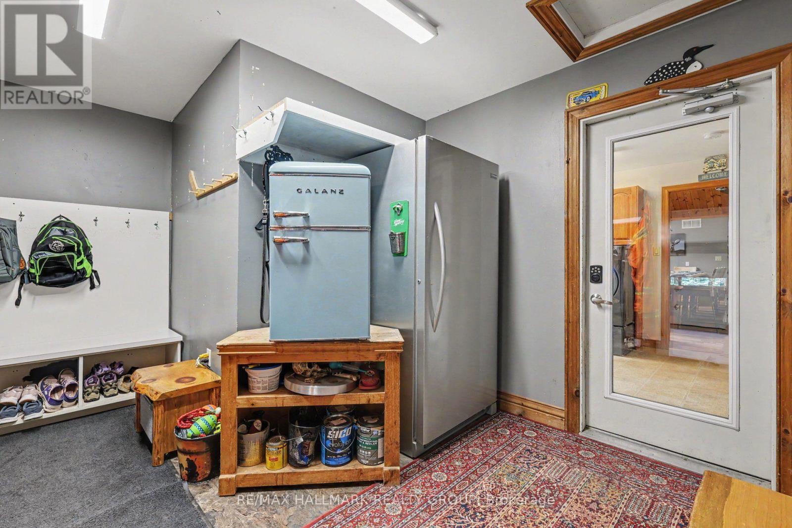 117 LORLEI DRIVE - Image 26