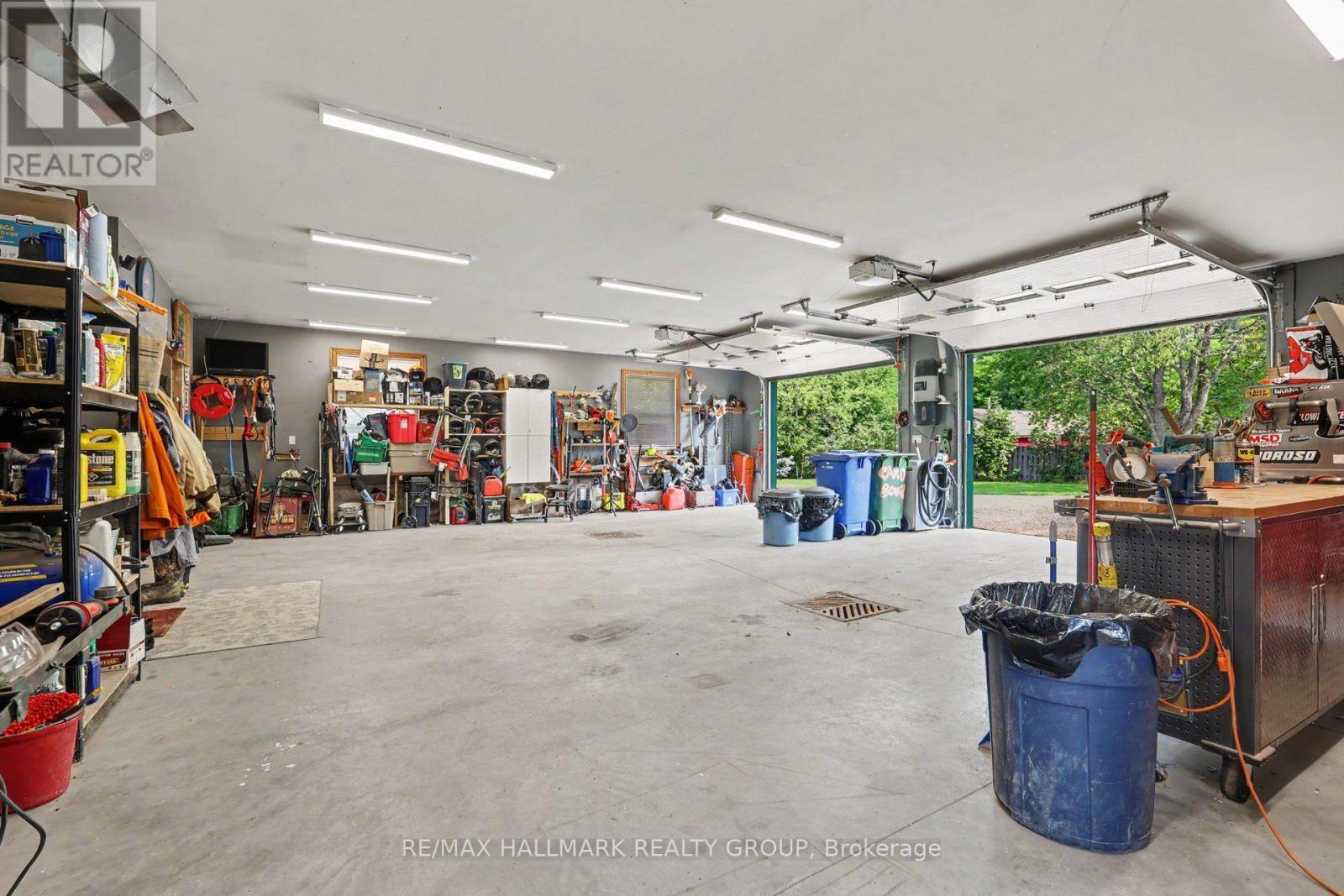 117 LORLEI DRIVE - Image 37