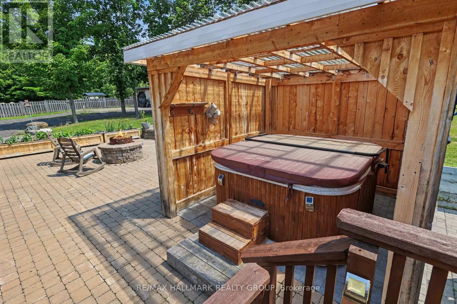 117 LORLEI DRIVE - Image 43