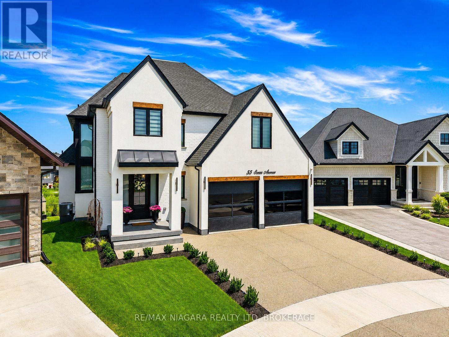 55 SWAN AVENUE - 2