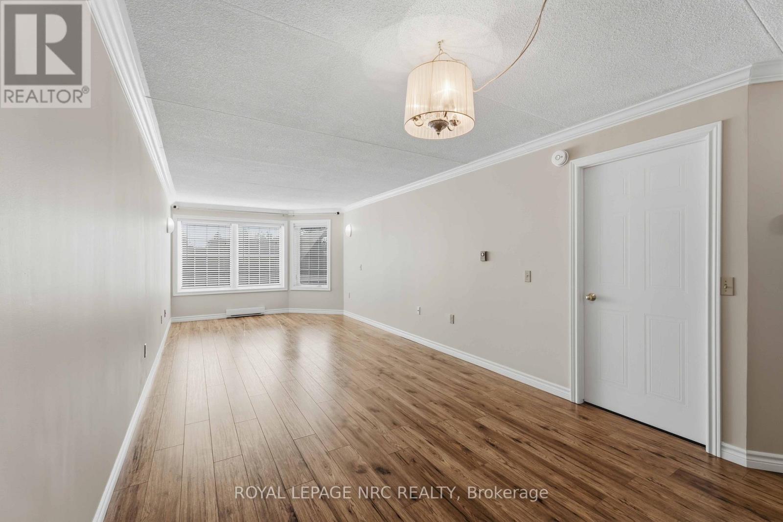 #220 3420 FREDERICK AVENUE - 16