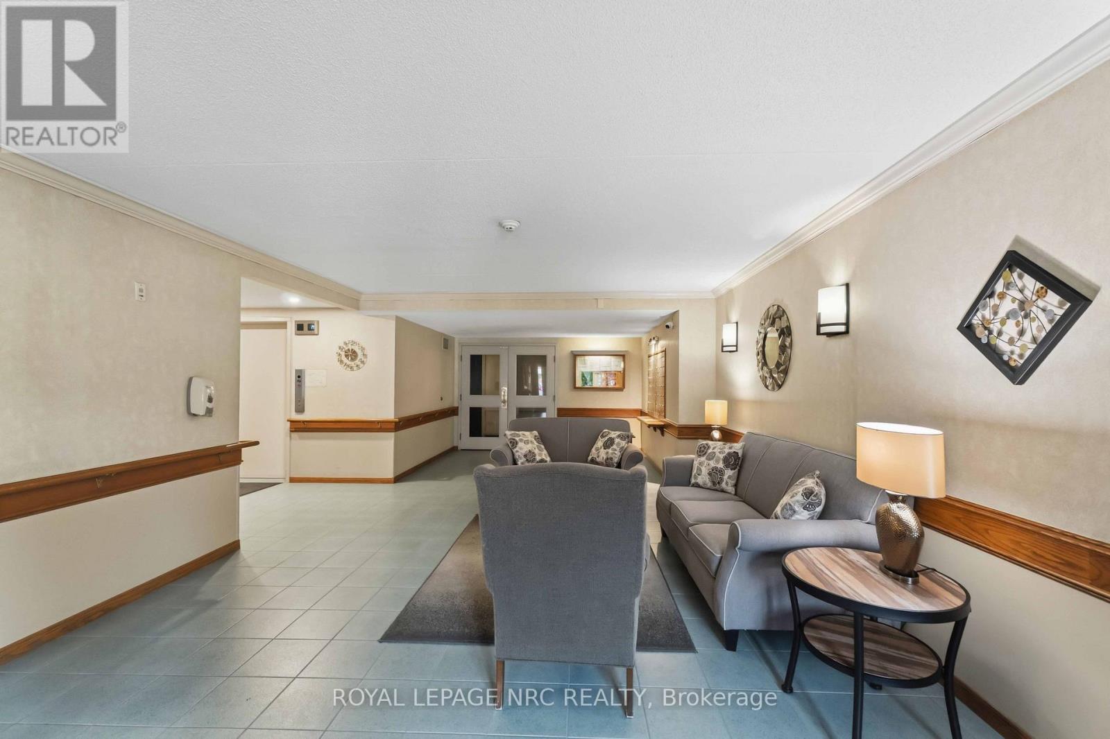 #220 3420 FREDERICK AVENUE - 5