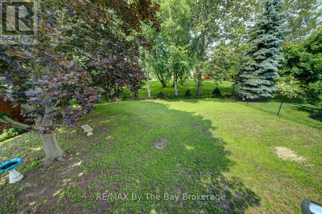 52 CARIBOU TRAIL - 44