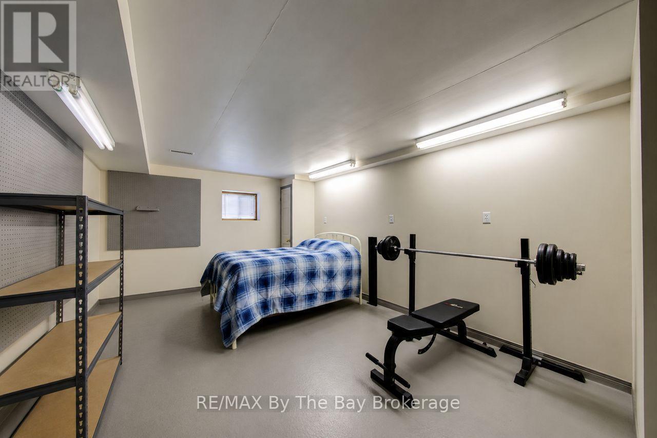 52 CARIBOU TRAIL - 49