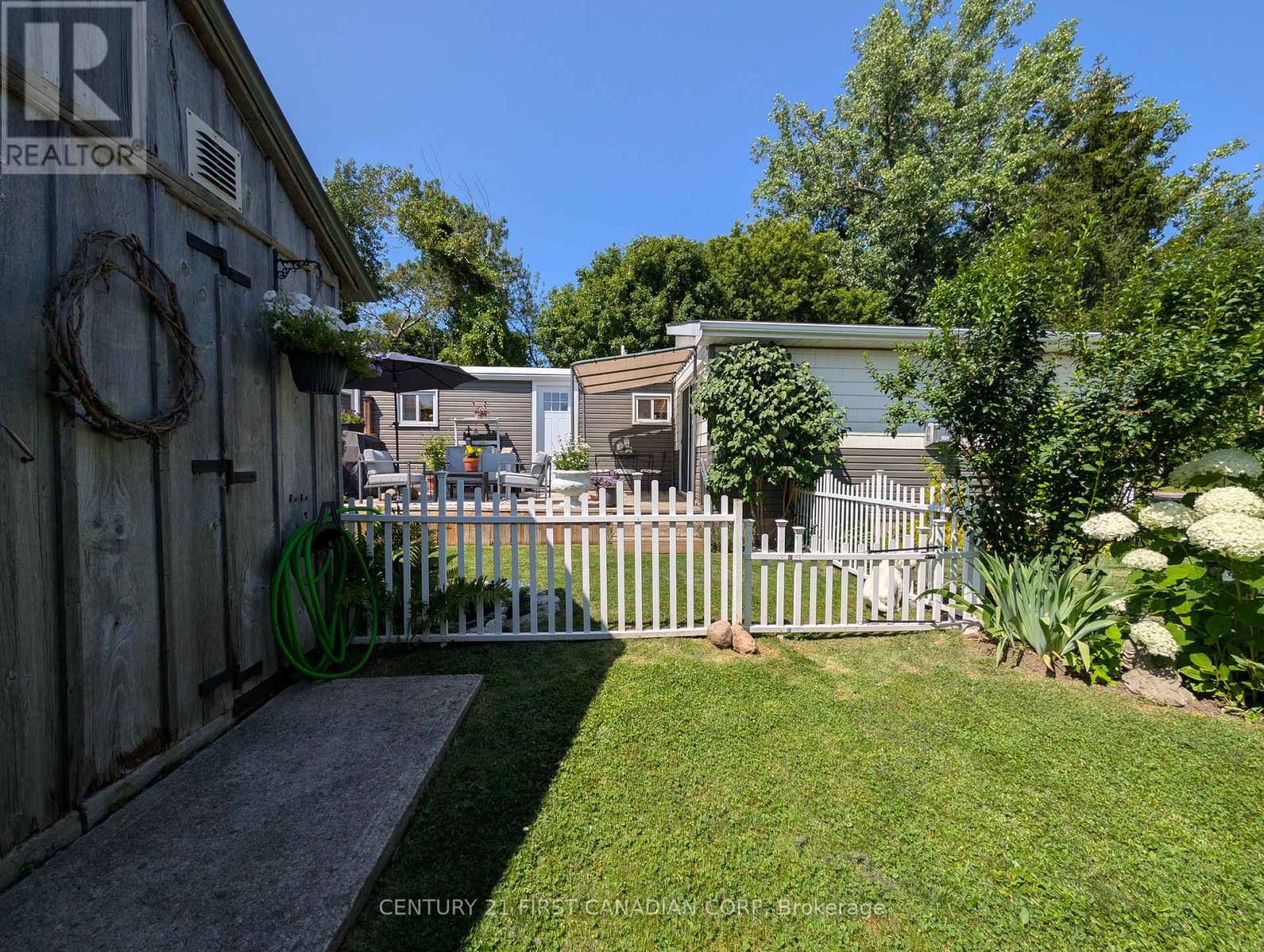 28- 79681 BLUEWATER HIGHWAY - 40