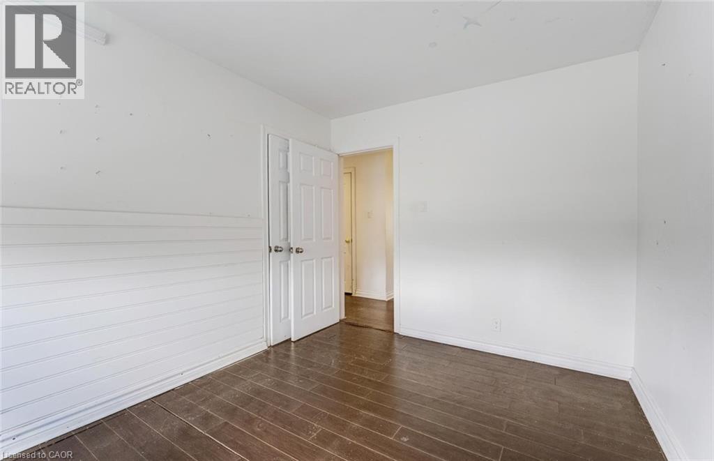 16 WOODWARD Avenue - 23
