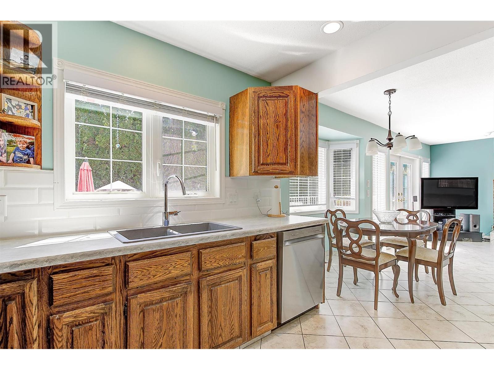  627 Hardie Road, Kelowna