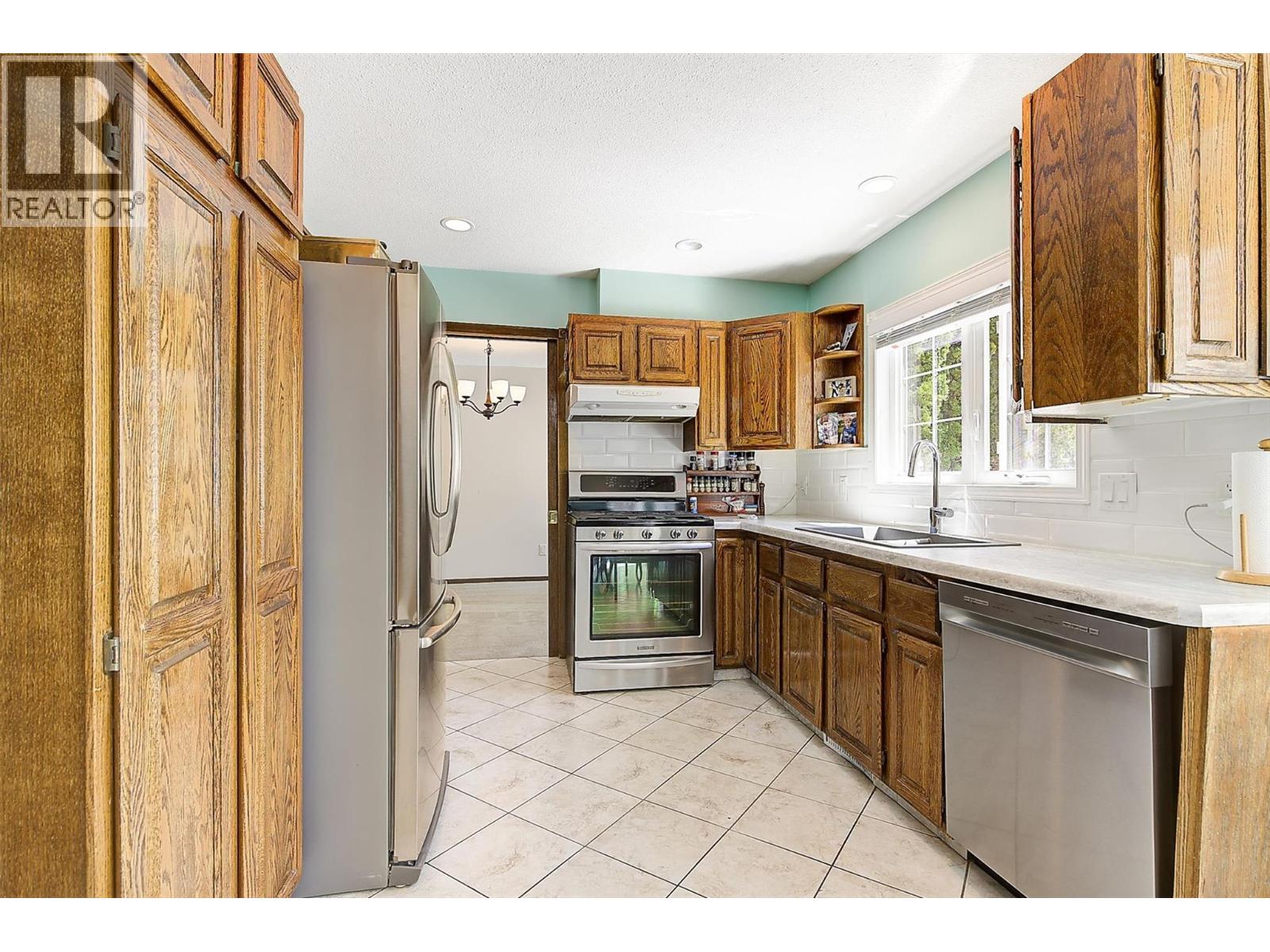  627 Hardie Road, Kelowna