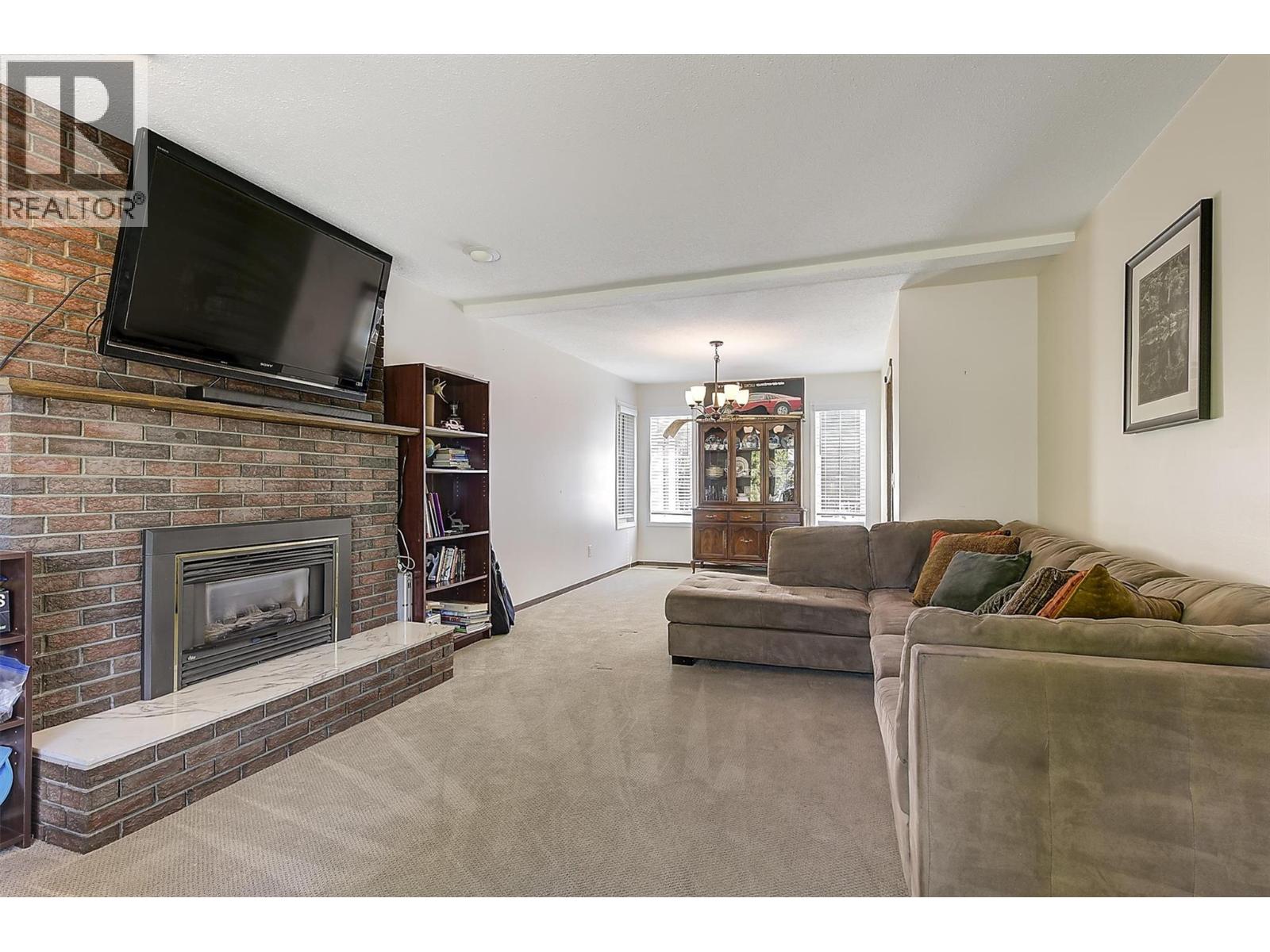  627 Hardie Road, Kelowna
