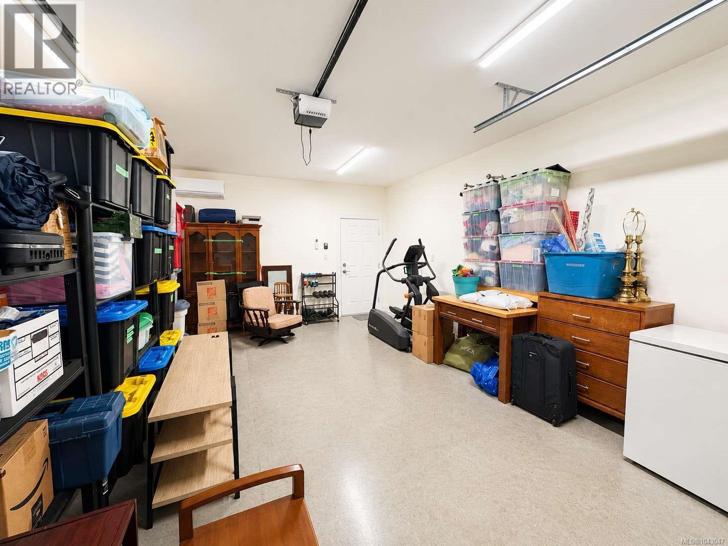 3376 6th Ave - 33