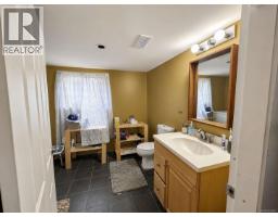3376 6th Ave, Port Alberni, BC V9Y4L4 Photo 42