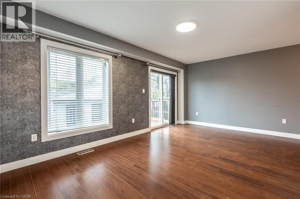 578 1/2 BARNABY Street - 26