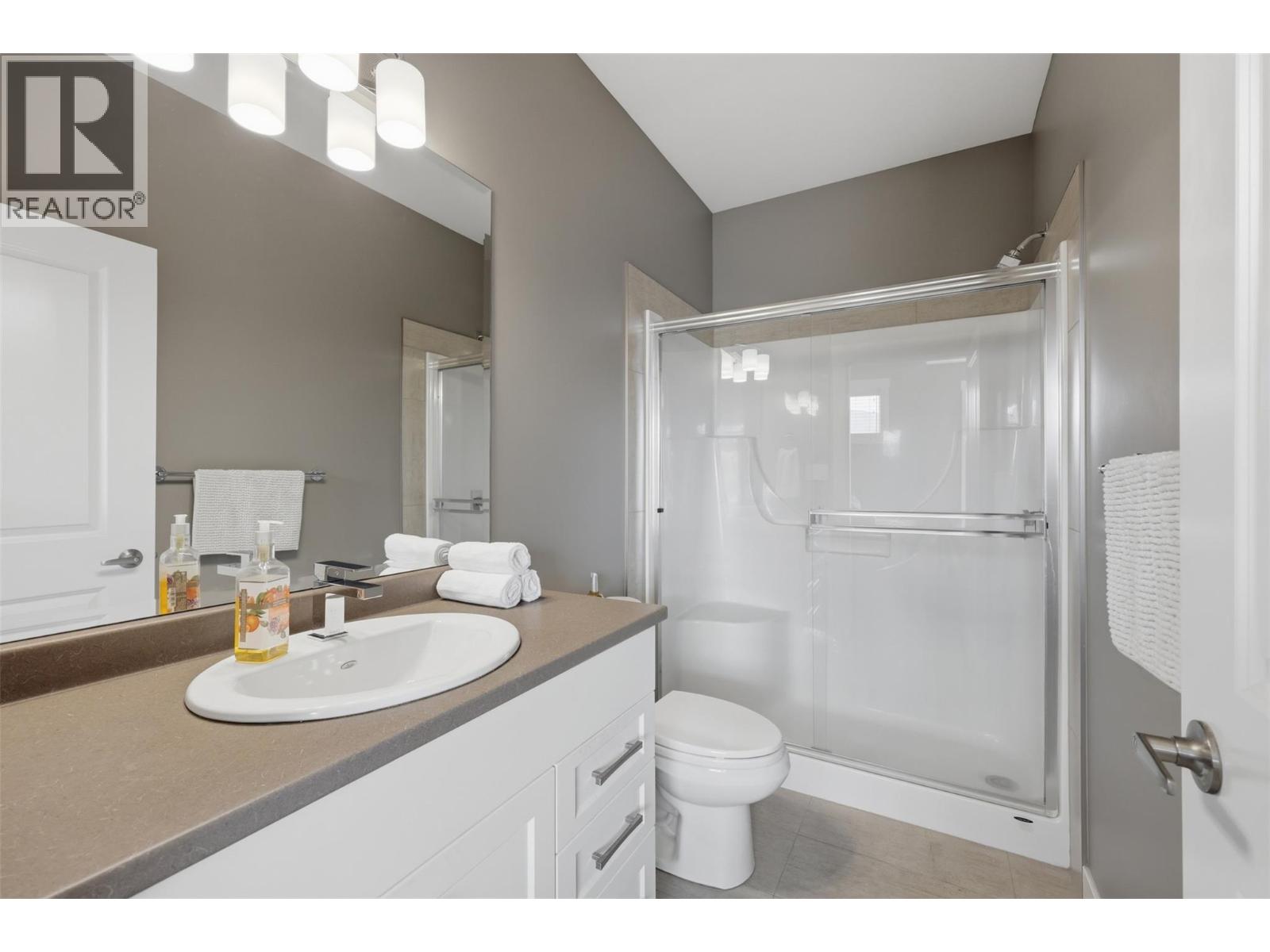 2352 Bossert Avenue - 15