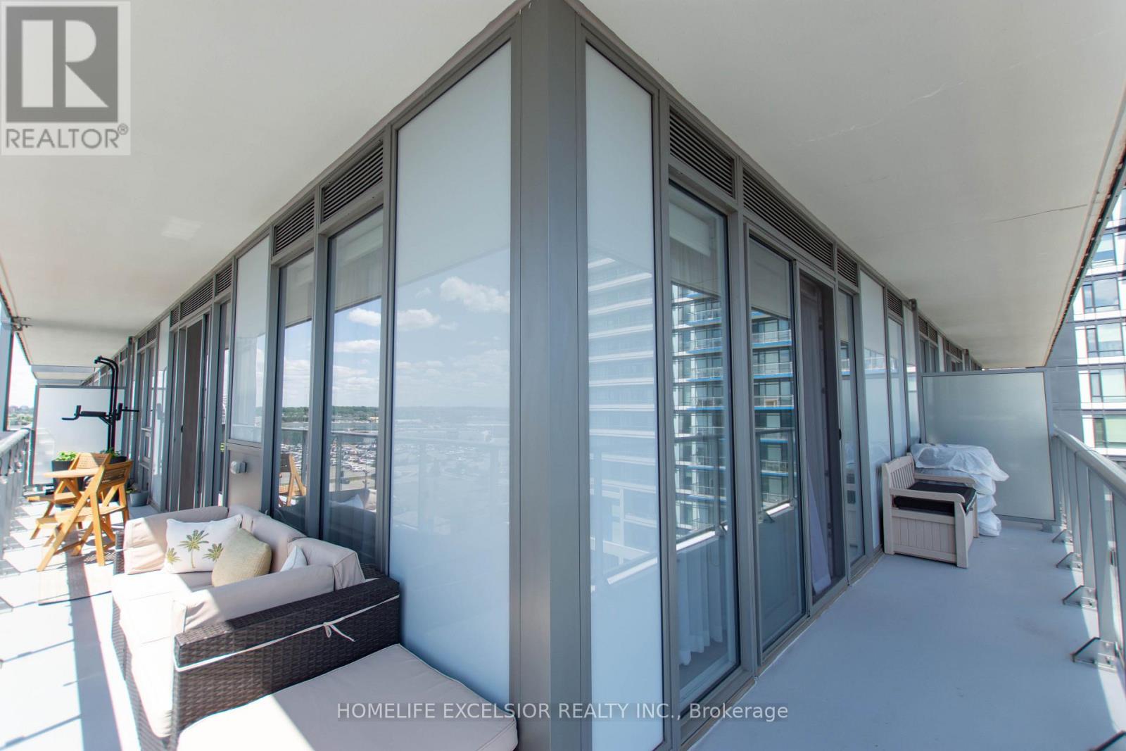 #804 4675 METCALFE AVENUE - Image 28