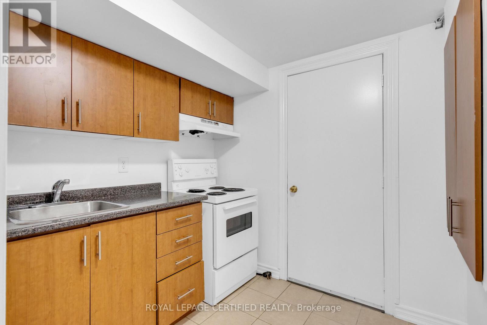 56 PEFFERLAW CIRCLE - Image 38