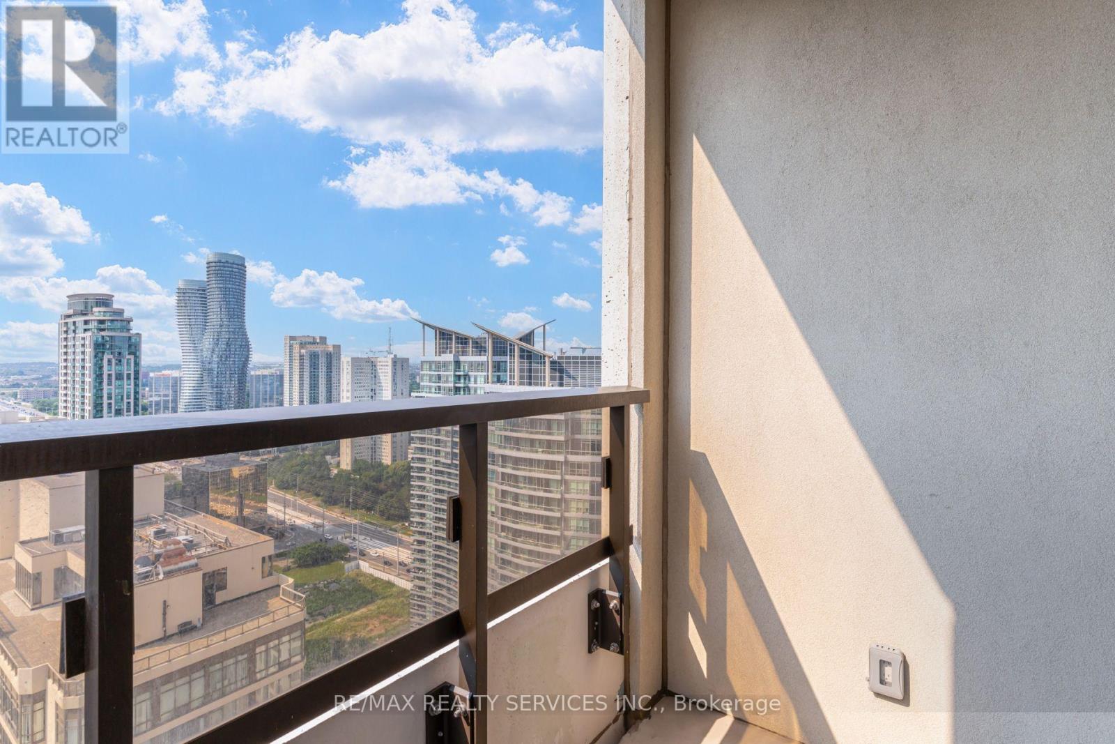 #2909 36 ELM DRIVE - Image 35